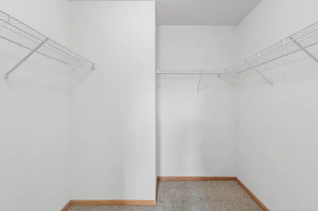 $269,900 | 2123 Agate Curve, Shakopee, MN 55379