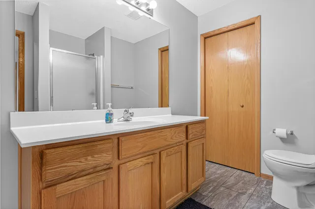 $269,900 | 2123 Agate Curve, Shakopee, MN 55379