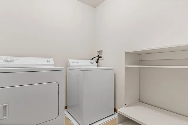 $269,900 | 2123 Agate Curve, Shakopee, MN 55379