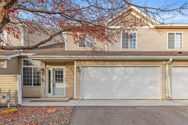 $269,900 | 2123 Agate Curve, Shakopee, MN 55379