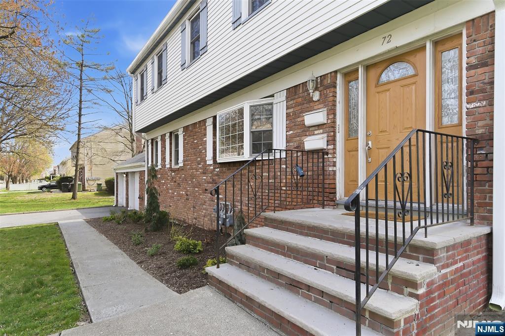 72 Prospect Street, Unit 2 Paramus, NJ 07652 - Photo 5 of 27