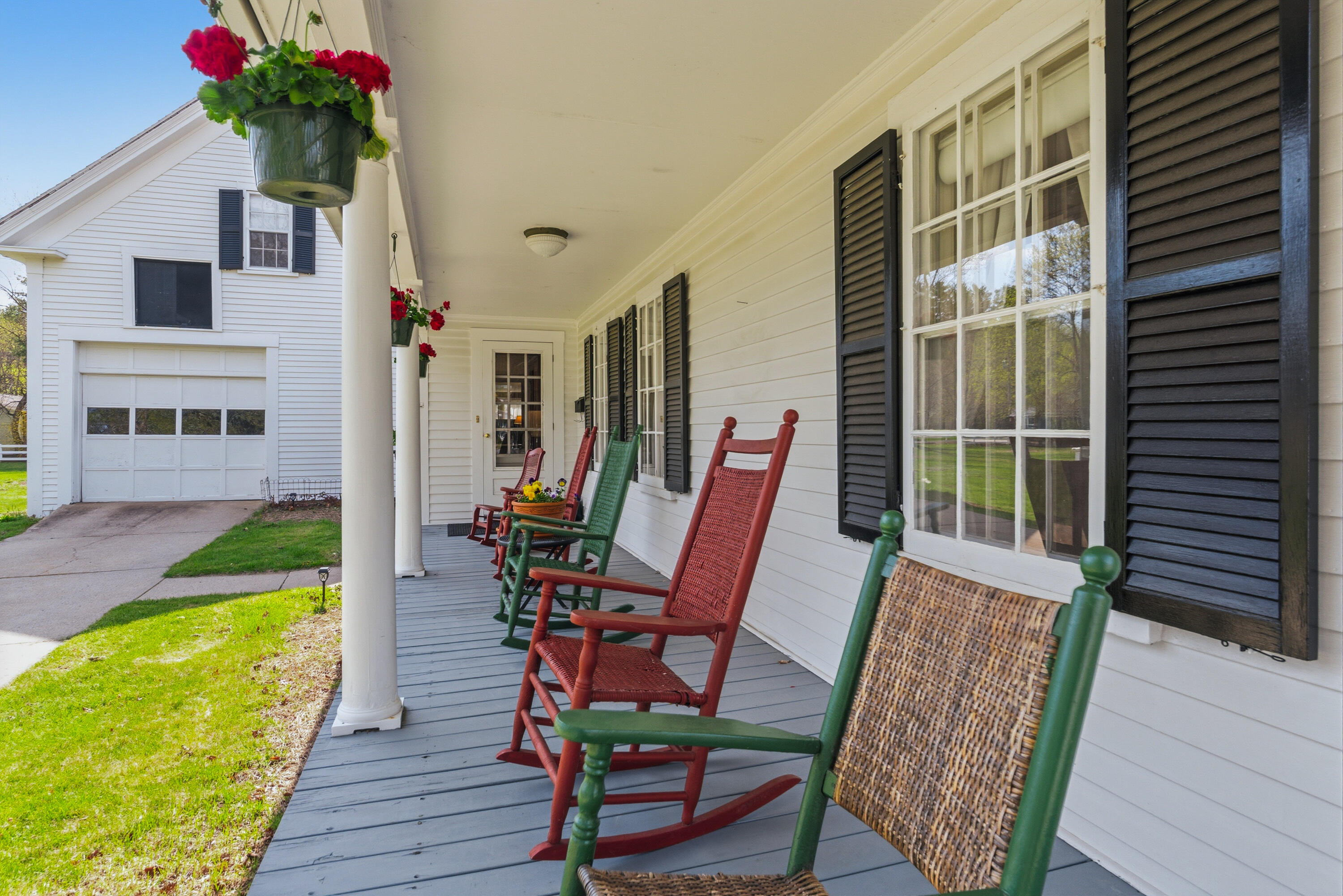 567 Main Street Springvale, ME 04083 - Photo 6 of 92