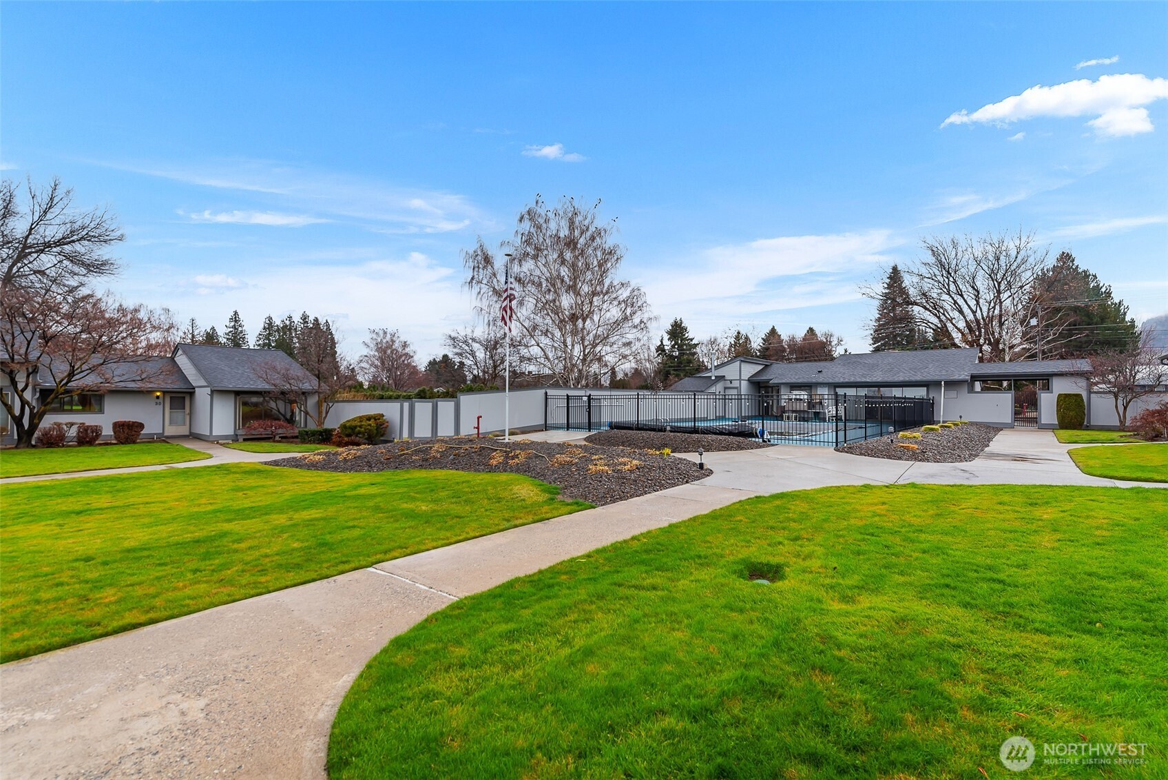 1310 Castlerock Avenue, Unit 30 Wenatchee, WA 98801 - Photo 35 of 40