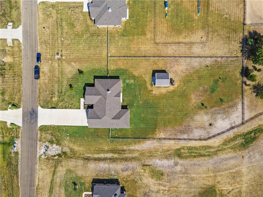 10356 Whiskey River Road Bryan, TX 77808 - Photo 35 of 39 a bathroom with a shower