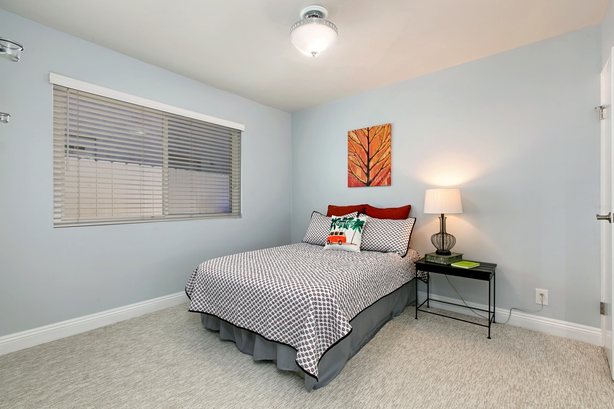 309 Cerro Street Encinitas, CA 92024 - Photo 18 of 25 Gallery Image 18