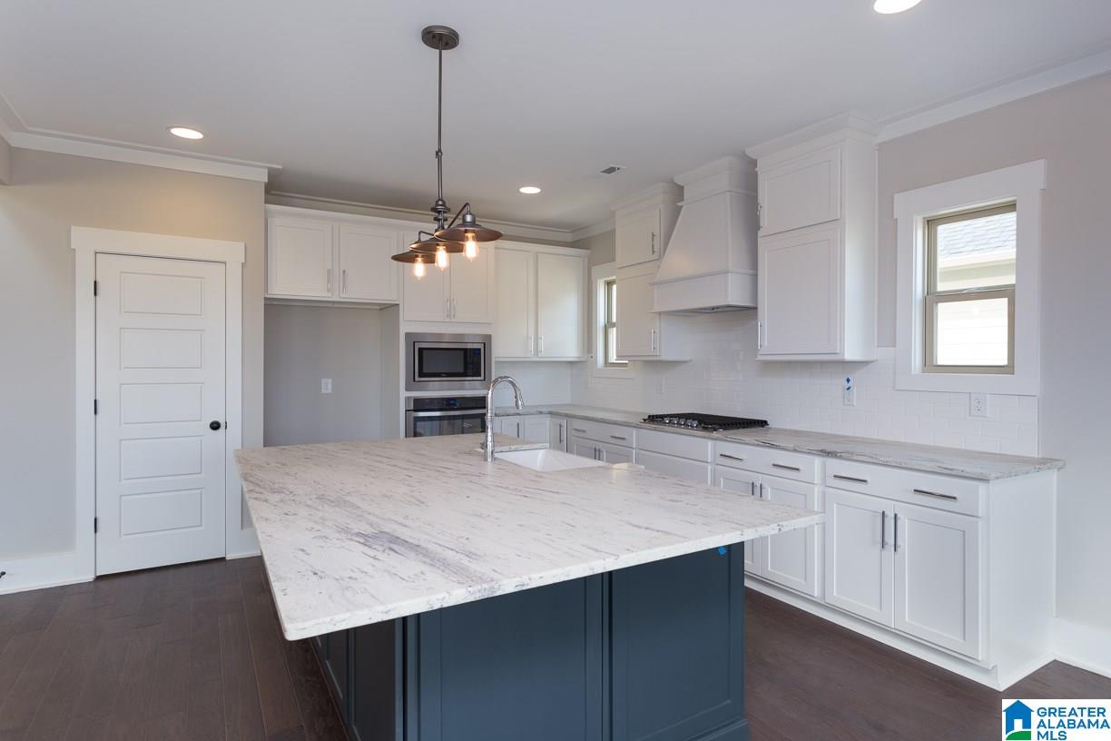 4886 Ridge Pass Birmingham, AL 35226 - Photo 8 of 32