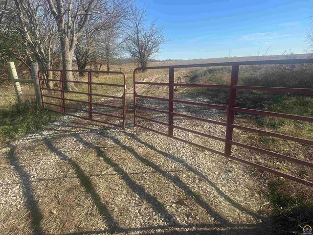 $416,500 | 0 K 99 Highway, Eskridge, KS 66423