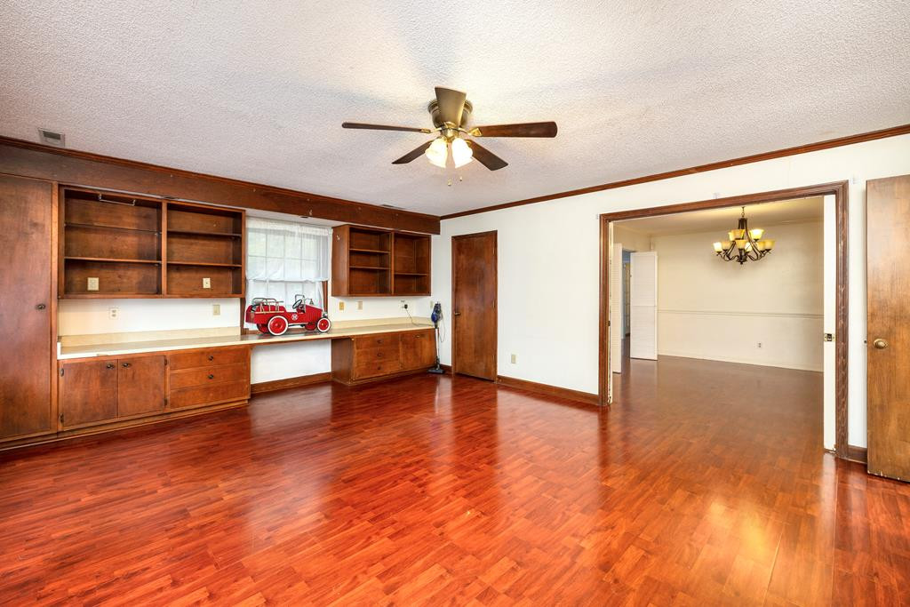 707 West Hampton Avenue Sumter, SC 29150 - Photo 18 of 46