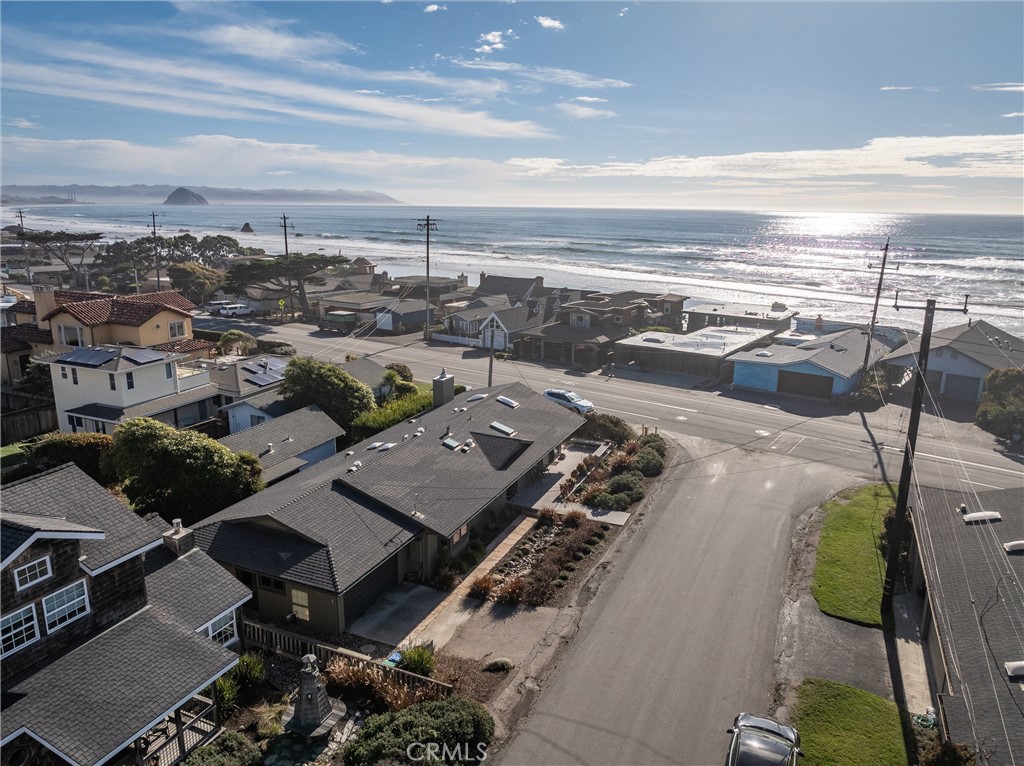 10 11th Street Cayucos, CA 93430 - Photo 27 of 33 an aerial view of multiple house