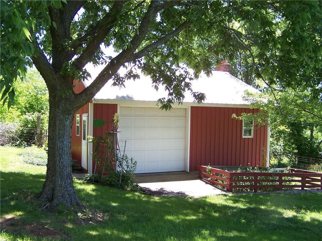 37909 East Hudson Road Oak Grove, MO 64075 - Photo 4 of 5
