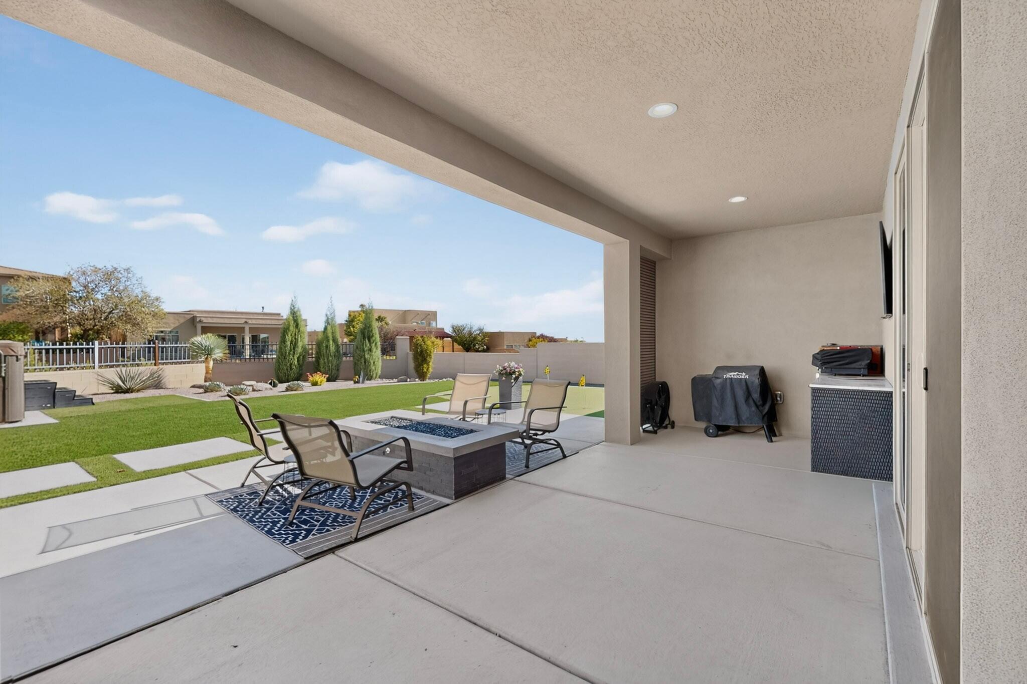 2554 Guadalupe Road Northeast Rio Rancho, NM 87144 - Photo 26 of 33 Gallery Image 26