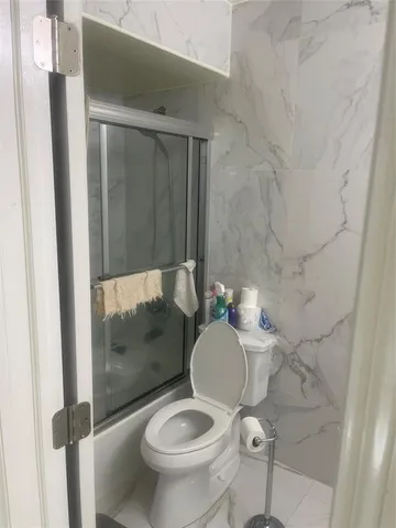 $3,200 | 6250 Southwest 9th Street, North Lauderdale, FL 33068