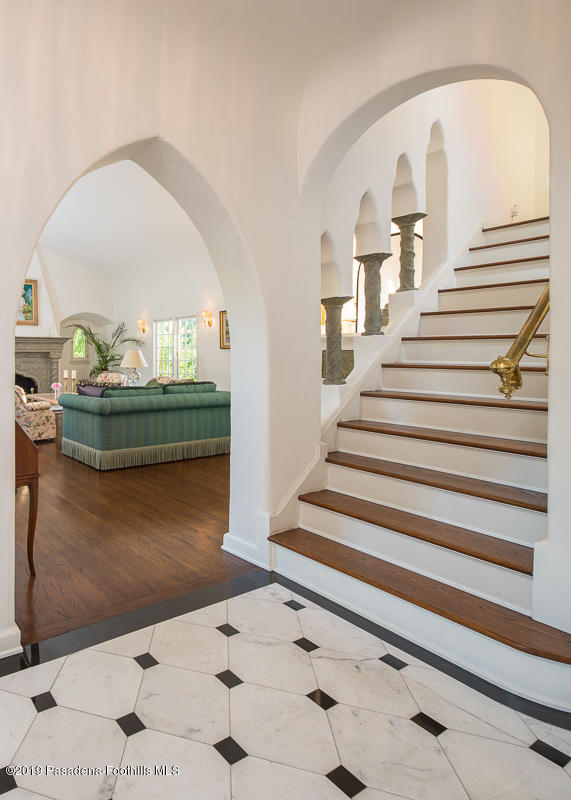 104 Club Road Pasadena, CA 91105 - Photo 6 of 43 a view of entryway and hall with wooden floor