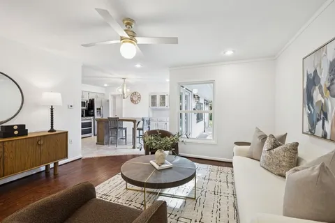 $528,000 | 8642 Shagrock Lane, Dallas, TX 75238