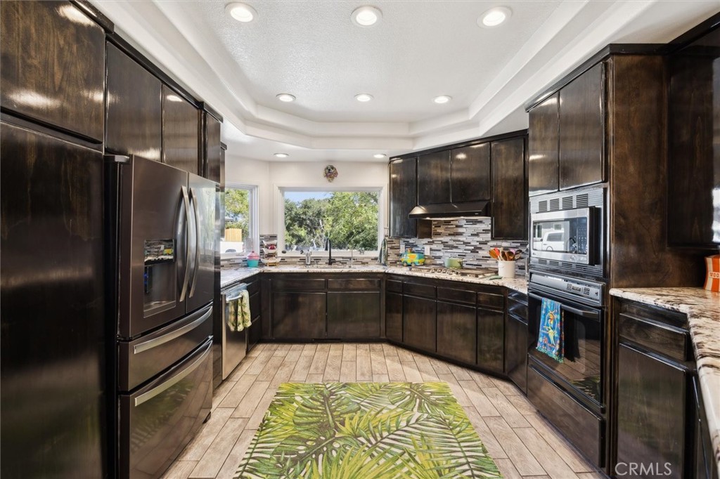 8100 Coromar Avenue Atascadero, CA 93422 - Photo 14 of 69