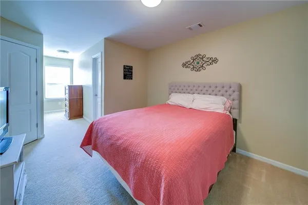 $325,000 | 112 Highland Pointe Circle East, Dawsonville, GA 30534