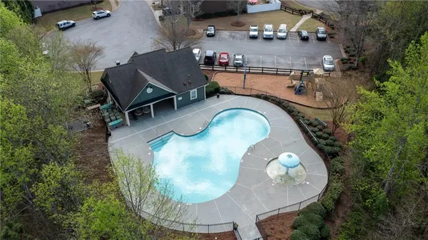 $325,000 | 112 Highland Pointe Circle East, Dawsonville, GA 30534