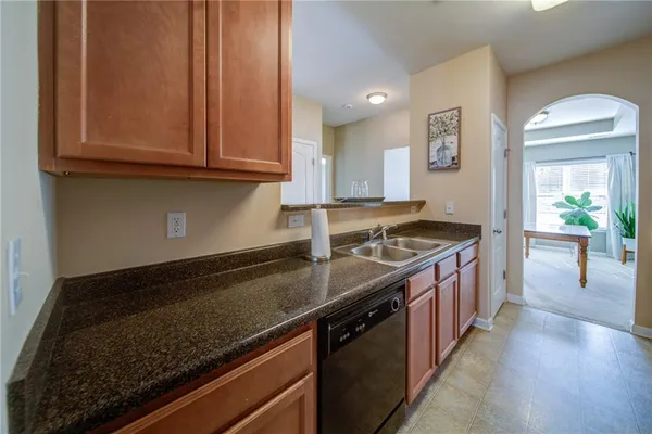 $325,000 | 112 Highland Pointe Circle East, Dawsonville, GA 30534