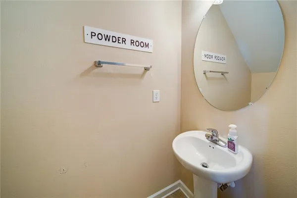 $325,000 | 112 Highland Pointe Circle East, Dawsonville, GA 30534