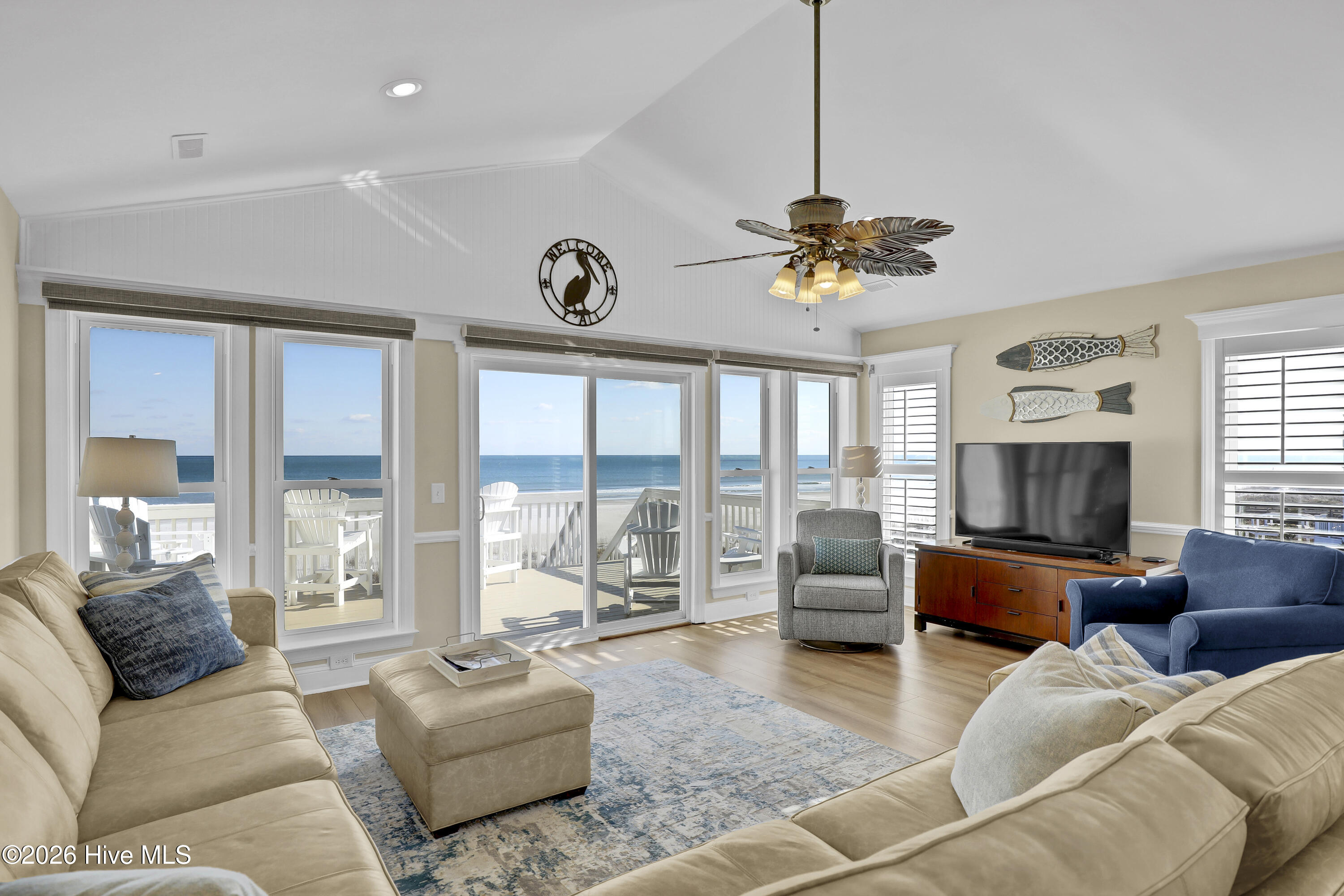 809 B Ocean Boulevard Holly Ridge, NC 28445 - Photo 5 of 46 6G8A1848