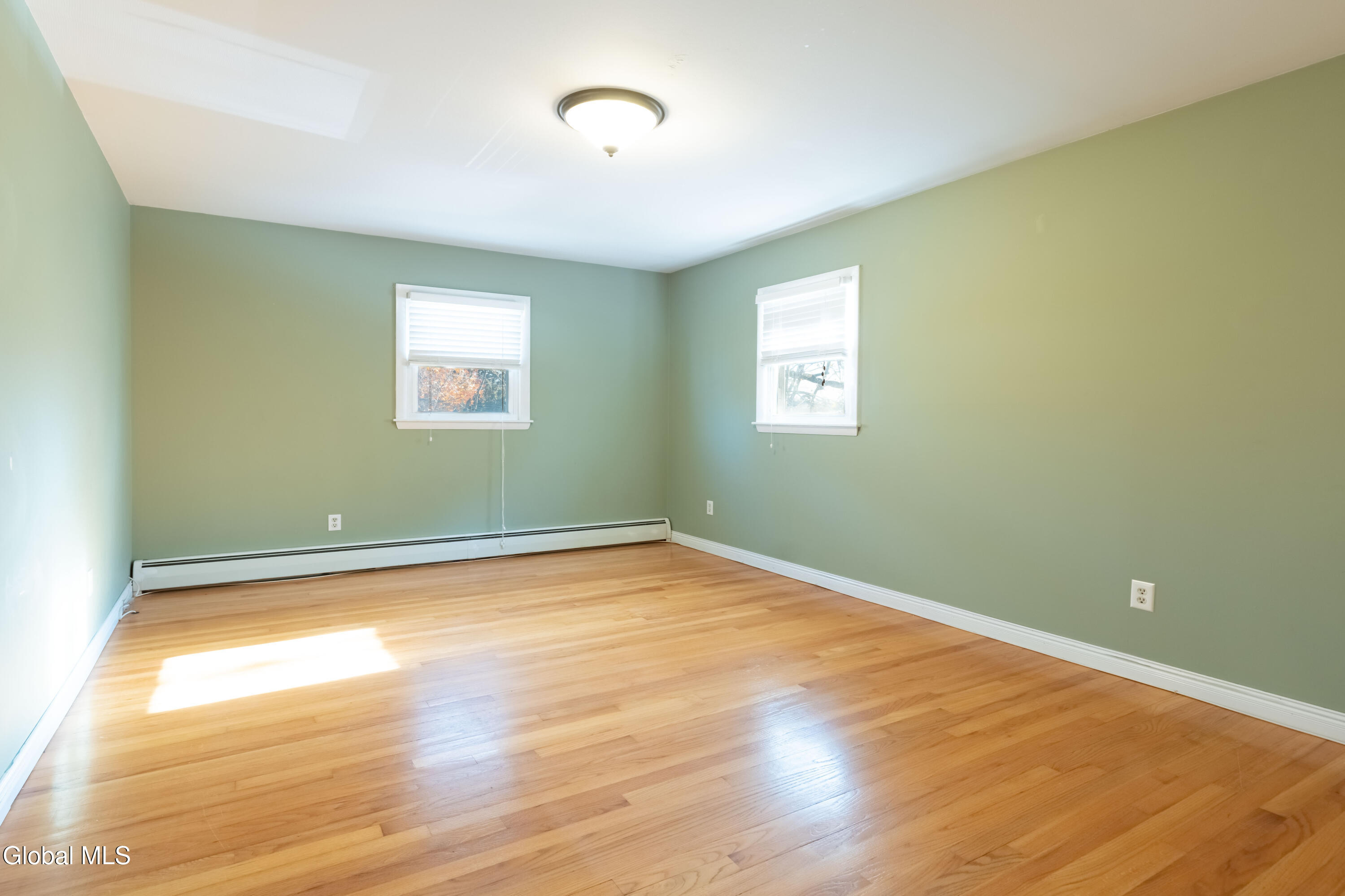 4110 Consaul Road Niskayuna, NY 12304 - Photo 31 of 52 RDP 25-1122 4110 Consaul Rd - Soffan (32