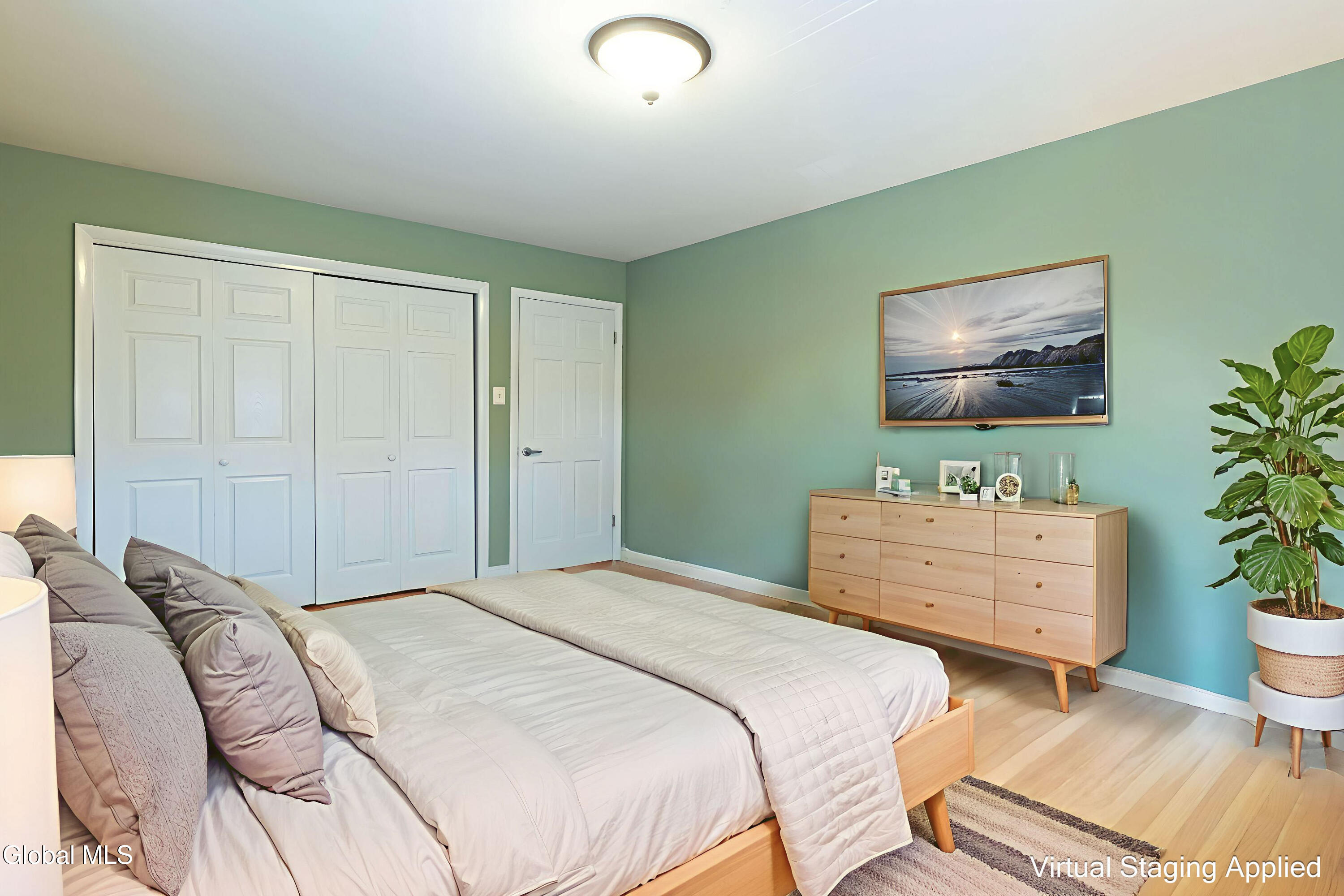 4110 Consaul Road Niskayuna, NY 12304 - Photo 33 of 52 RDP 25-1122 4110 Consaul Rd - Soffan (33