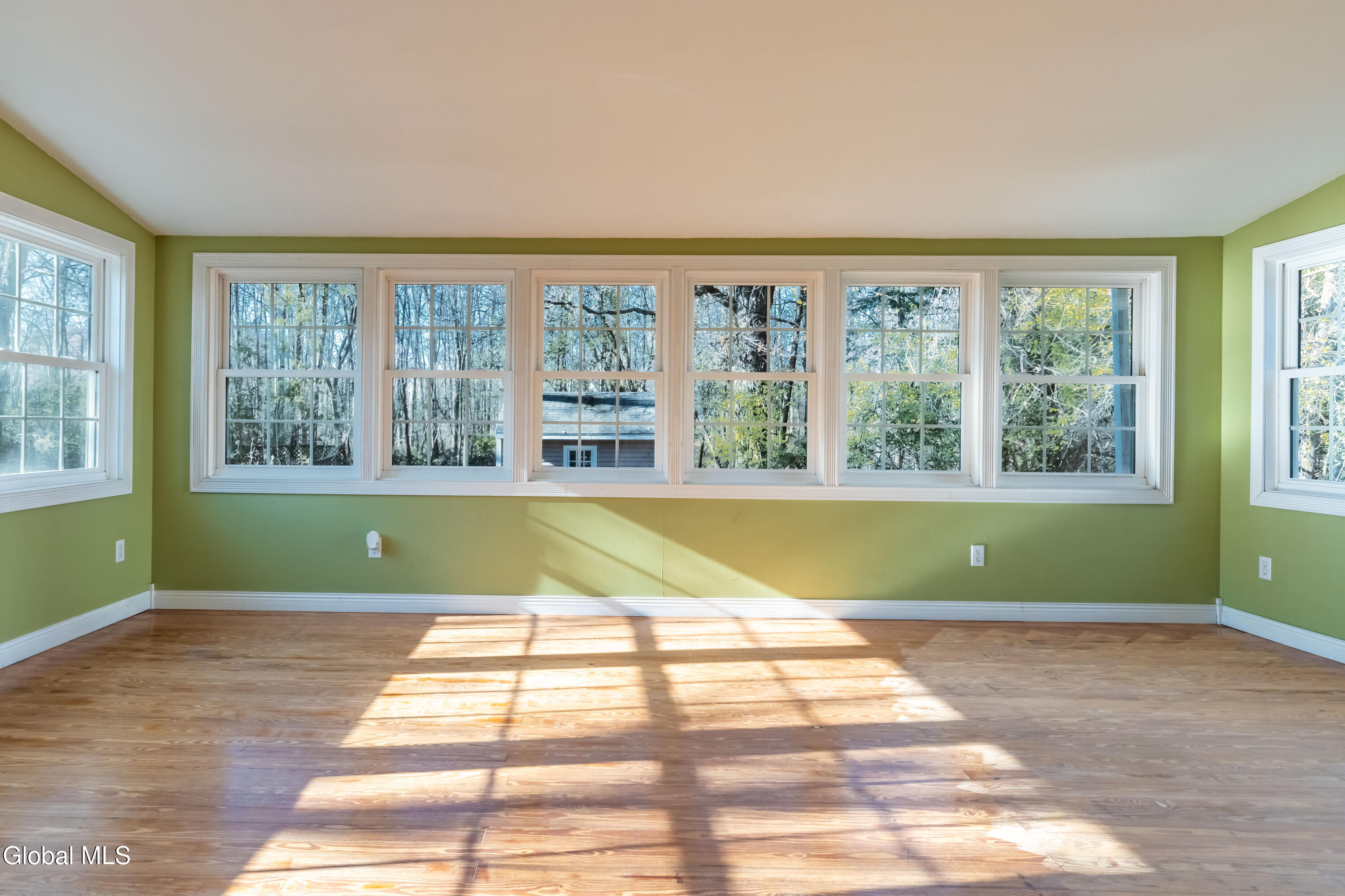 4110 Consaul Road Niskayuna, NY 12304 - Photo 8 of 52 RDP 25-1122 4110 Consaul Rd - Soffan (2)