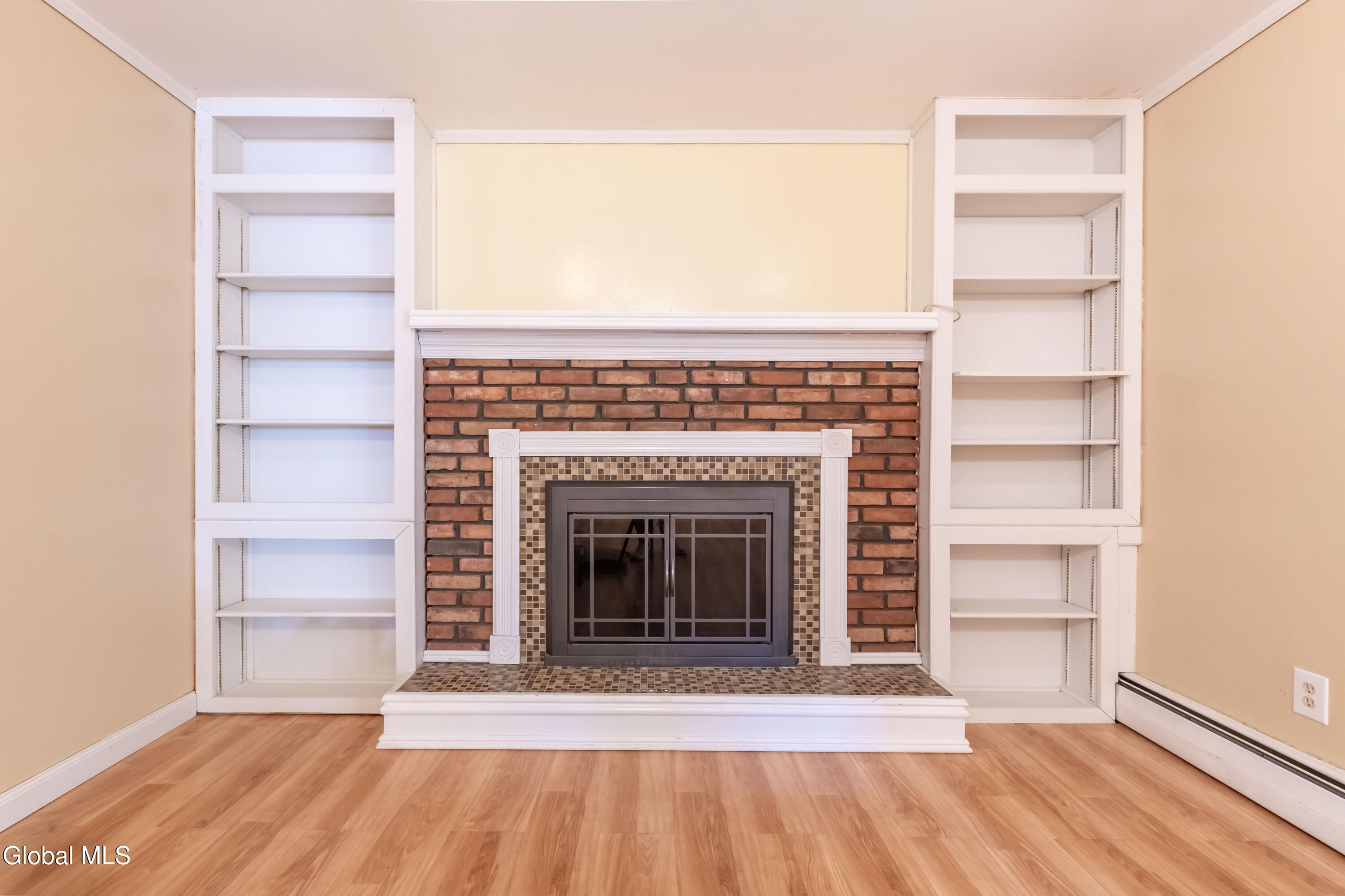 4110 Consaul Road Niskayuna, NY 12304 - Photo 10 of 52 RDP 25-1122 4110 Consaul Rd - Soffan (6)