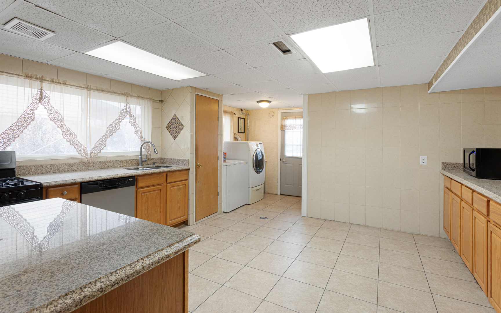 7618 Beckwith Road Morton Grove, IL 60053 - Photo 27 of 28