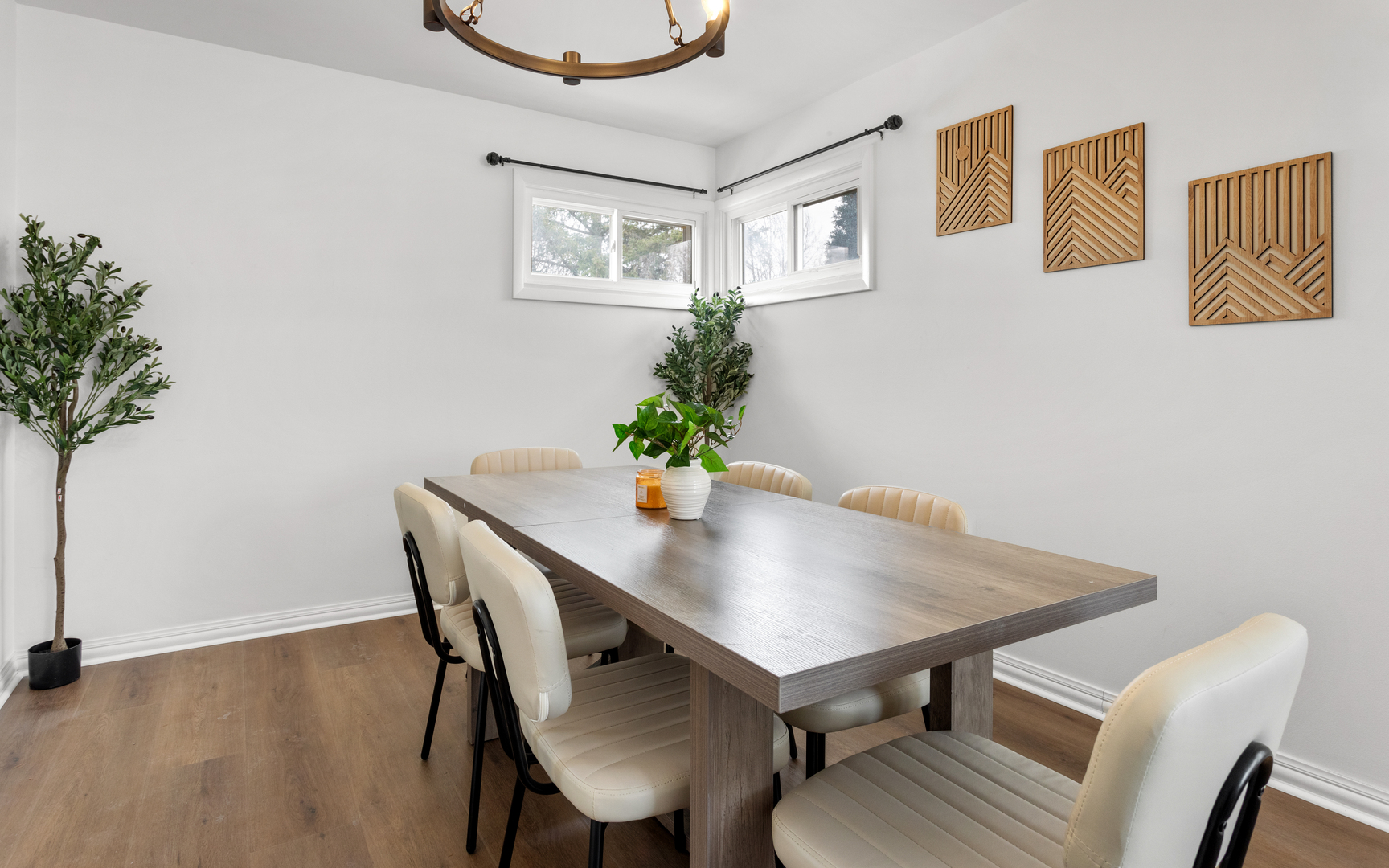 7618 Beckwith Road Morton Grove, IL 60053 - Photo 8 of 28