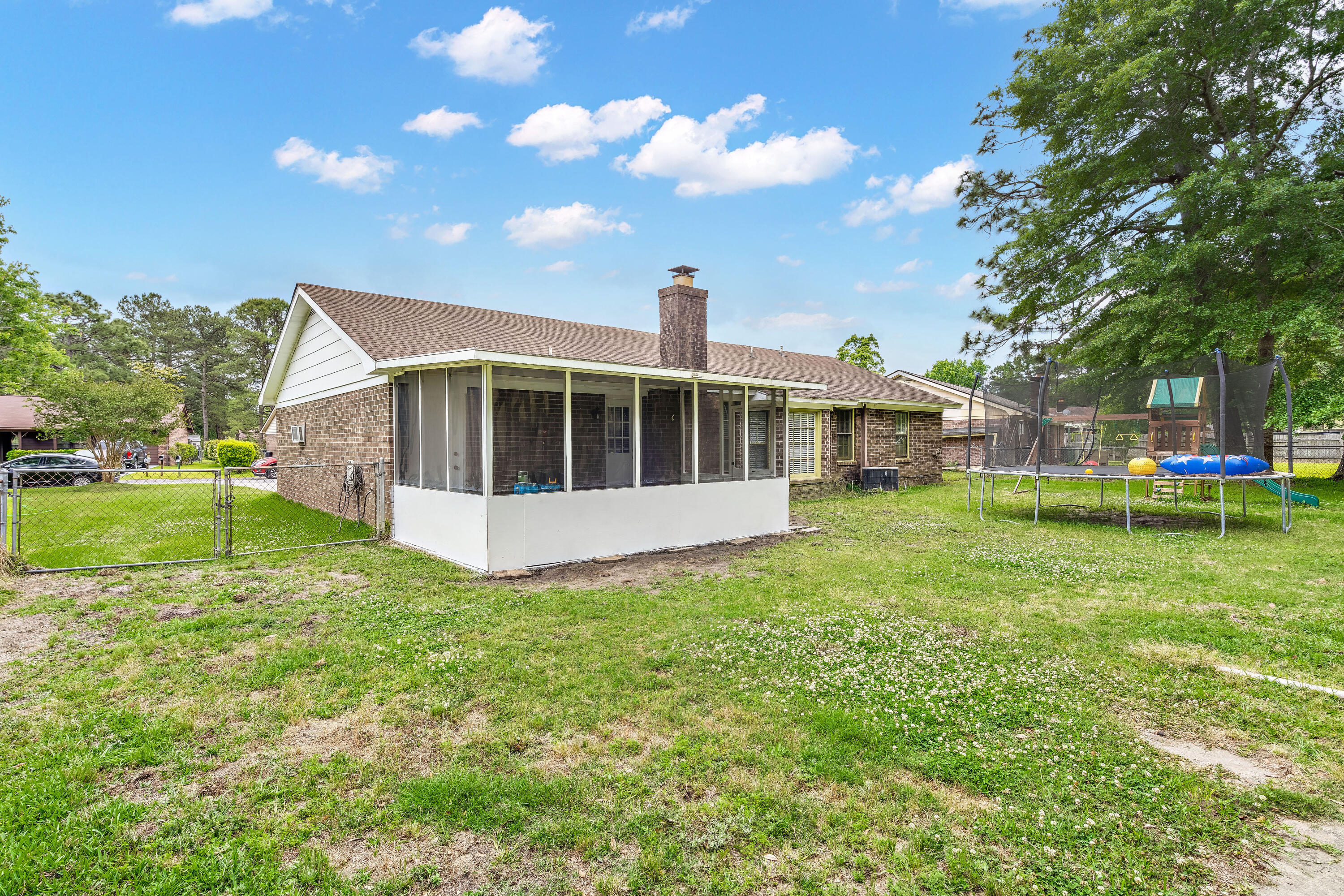 137 Marion Road Summerville, SC 29486 - Photo 23 of 25 23