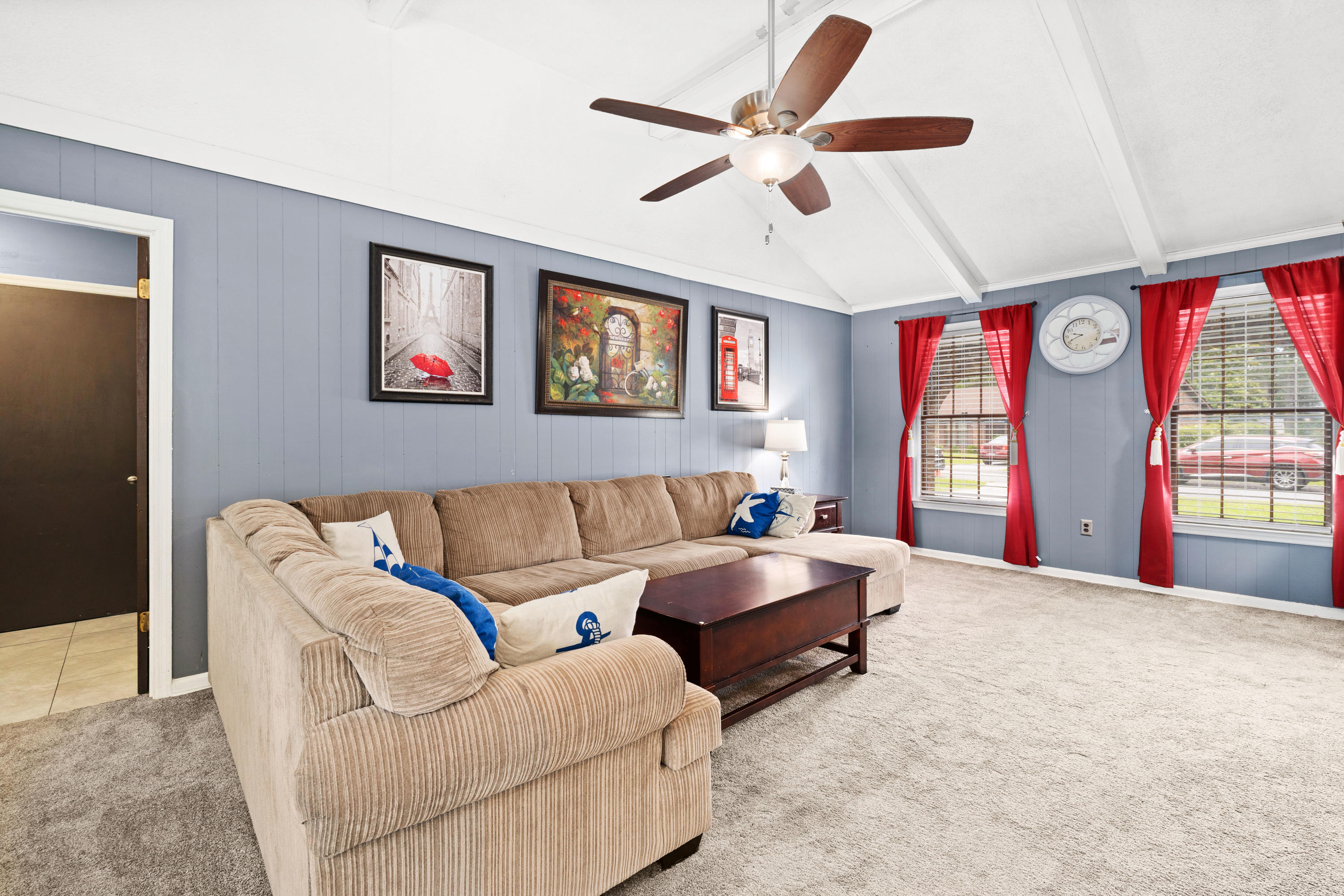 137 Marion Road Summerville, SC 29486 - Photo 6 of 25 5