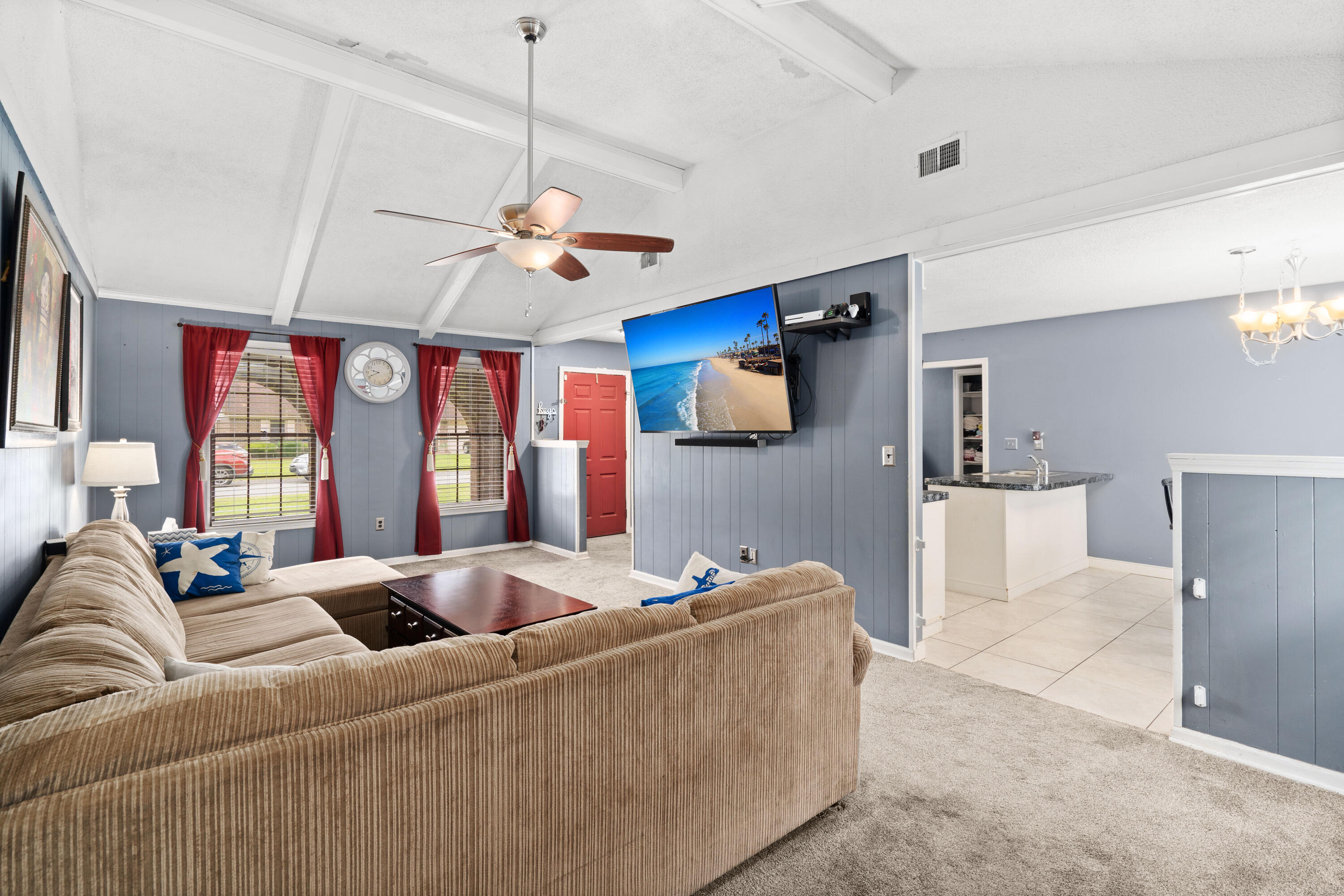137 Marion Road Summerville, SC 29486 - Photo 7 of 25 7