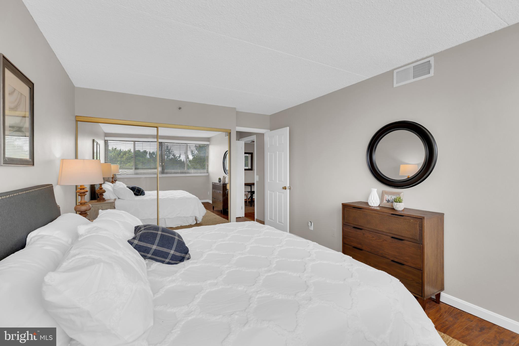 5911 Edsall Road, Unit 803 Alexandria, VA 22304 - Photo 17 of 34