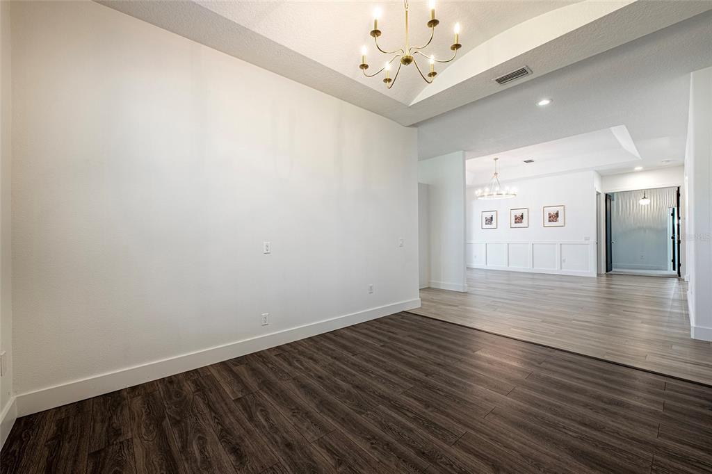 1543 Parilla Circle New Port Richey, FL 34655 - Photo 12 of 83