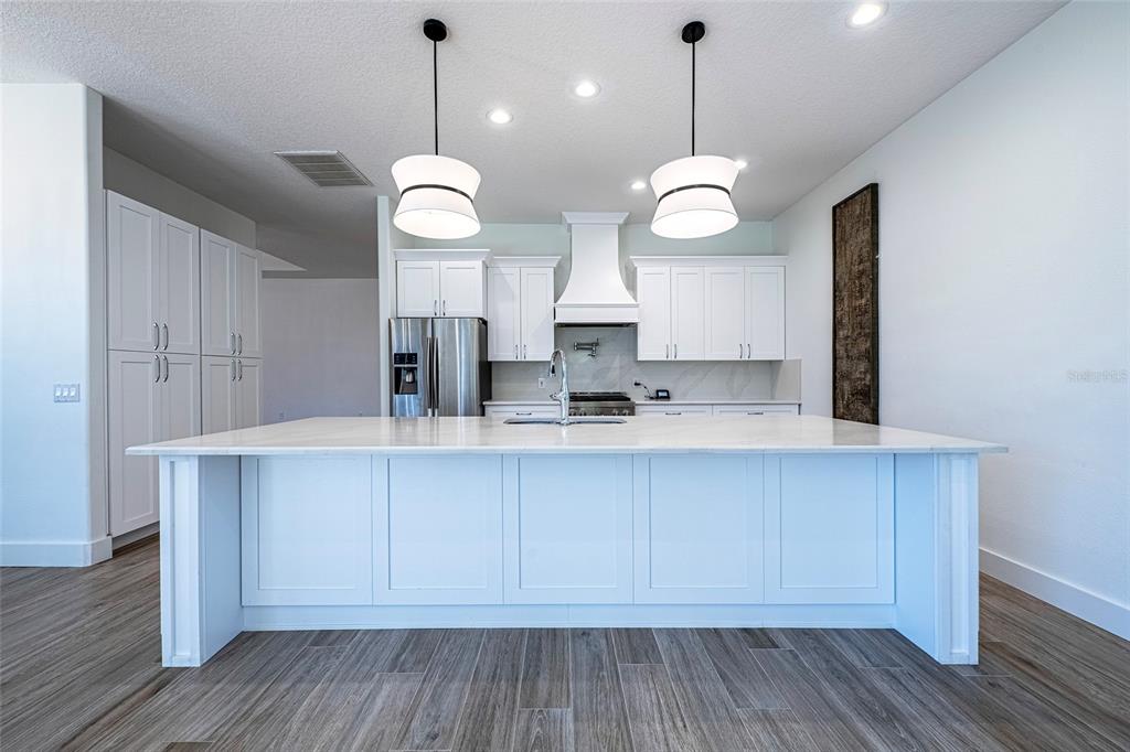 1543 Parilla Circle New Port Richey, FL 34655 - Photo 17 of 83