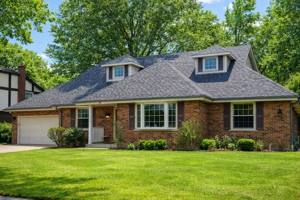 $870,000 | 1346 Wessling Drive, Northbrook, IL 60062