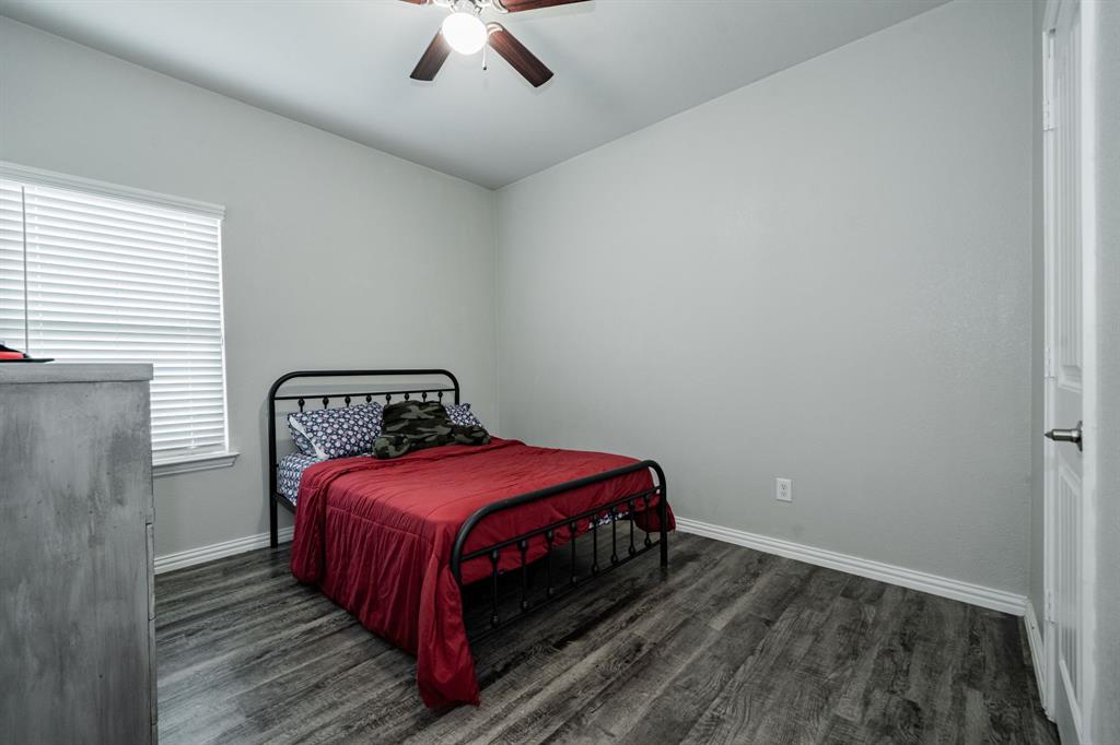 107 Willowbend Loop Mabank, TX 75147 - Photo 21 of 32