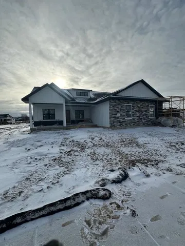 $609,900 | 7703 Stonecrop Way, DeForest, WI 53532