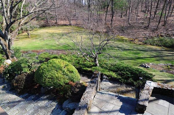 76 Scotch Pine Road Weston, MA 02493 - Photo 29 of 30