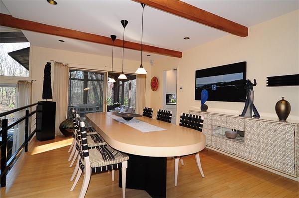 76 Scotch Pine Road Weston, MA 02493 - Photo 9 of 30