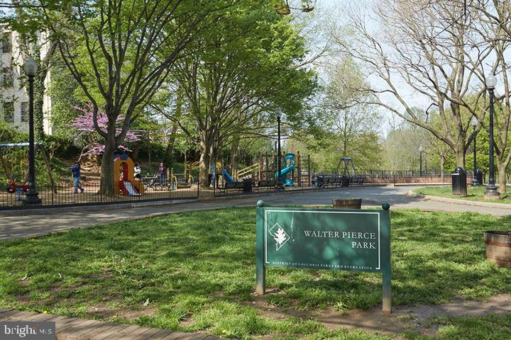 2611 Adams Mill Road Northwest, Unit 307 Washington, DC 20009 - Photo 15 of 16