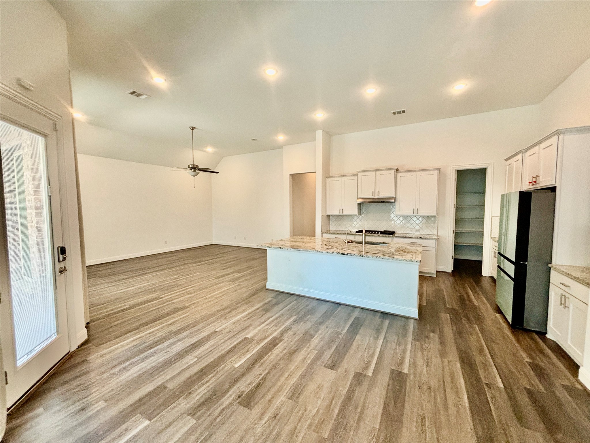 808 Clear Spring Lane Leander, TX 78641 - Photo 2 of 22 Gallery Image 2