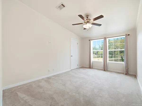 $565,000 | 6267 County Road 251, Hondo, TX 78861