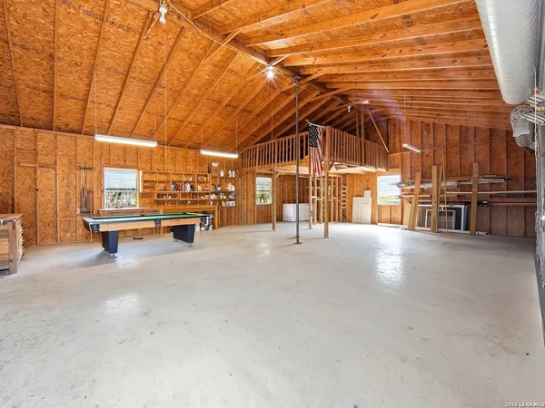 $565,000 | 6267 County Road 251, Hondo, TX 78861