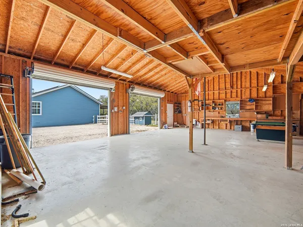 $565,000 | 6267 County Road 251, Hondo, TX 78861