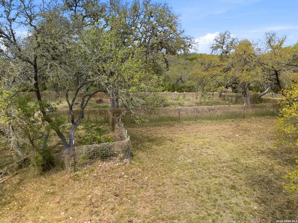 $565,000 | 6267 County Road 251, Hondo, TX 78861