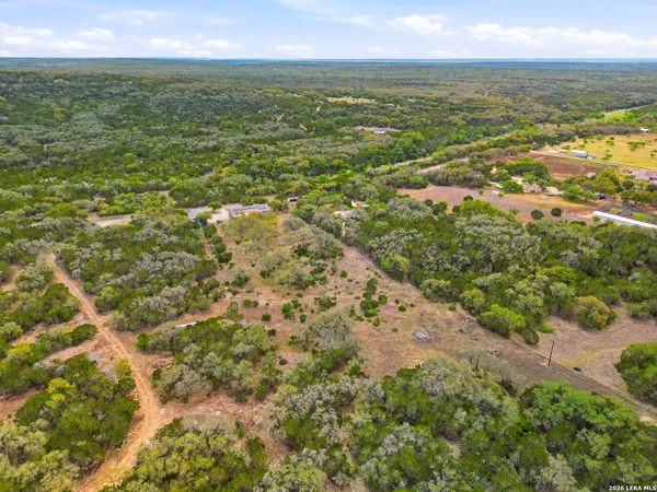 $565,000 | 6267 County Road 251, Hondo, TX 78861