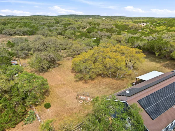 $565,000 | 6267 County Road 251, Hondo, TX 78861