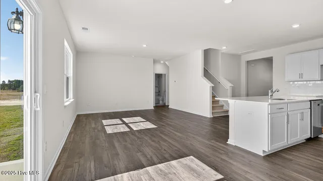 $365,940 | 665 Wilder Bloom Path, Aberdeen, NC 28315